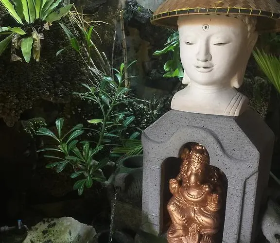 Guest house Kubu Made Homestay BALI